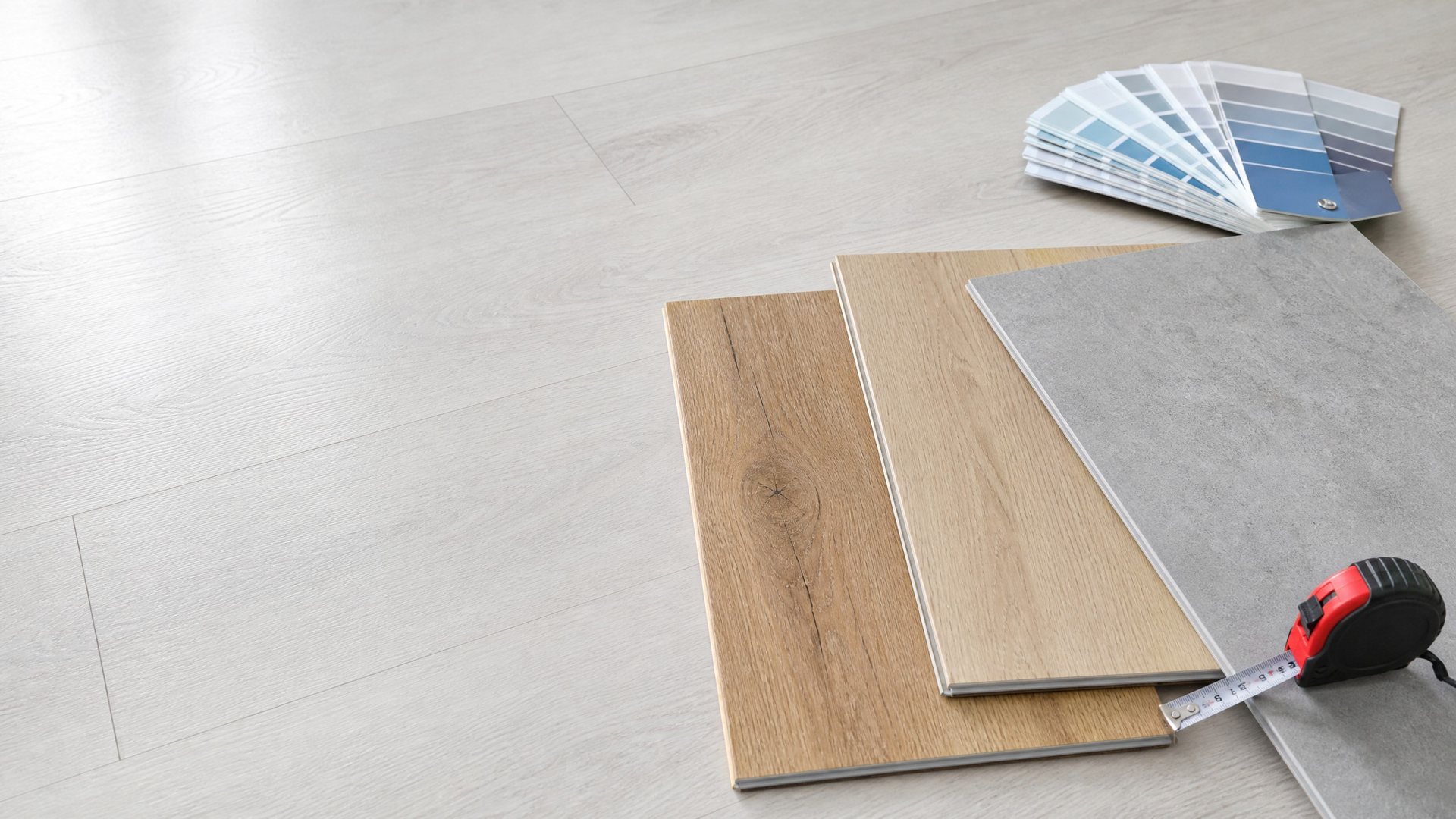 Vinyl, Laminat oder Designboden? Bodenbeläge im Vergleich
